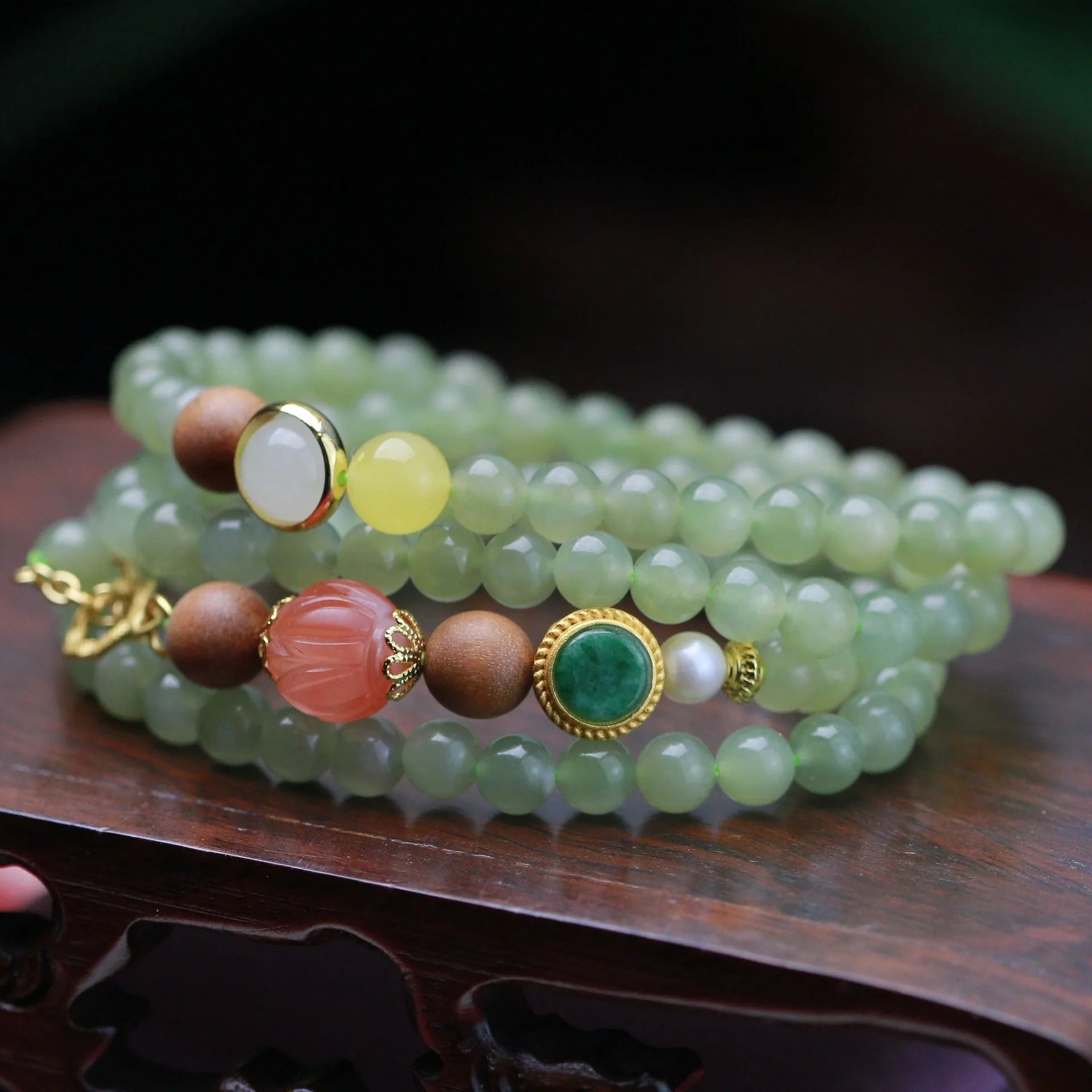Hetian jade lotus beads necklace and sandalwood beeswax bracelet set with fu character zodiac design