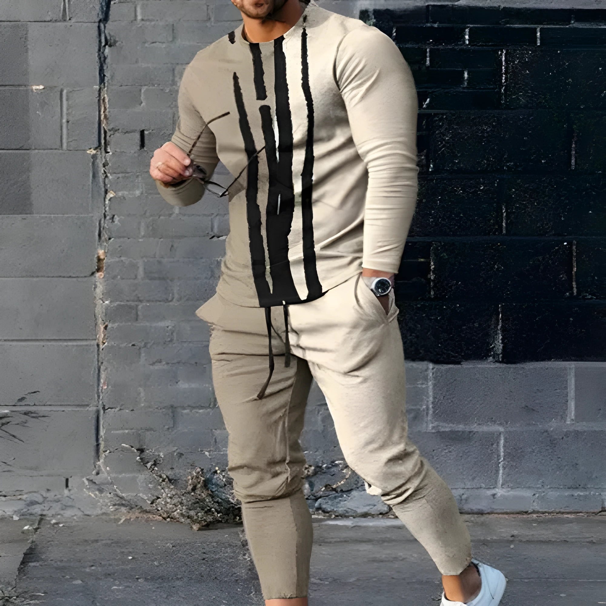 Men's polyester slim fit sport suit in monochrome with long sleeves and trousers