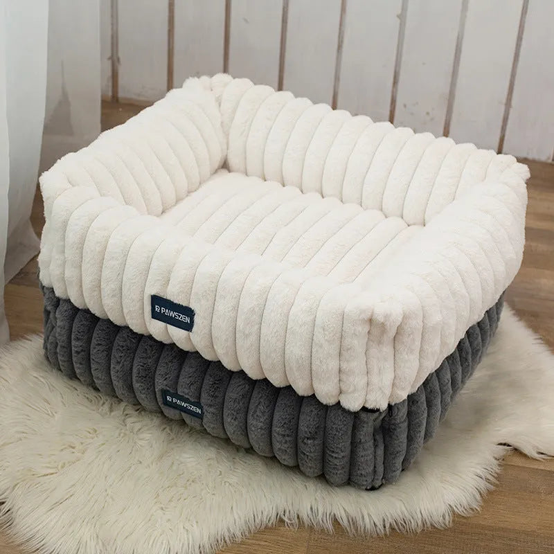 Large removable square dog bed in gray with strip pattern, 76x61x18 cm size