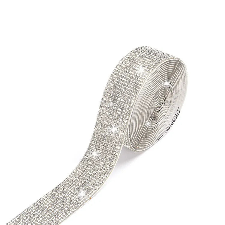 Self-adhesive water stick drill strip in white and AB colour showing electroplated glass surface
