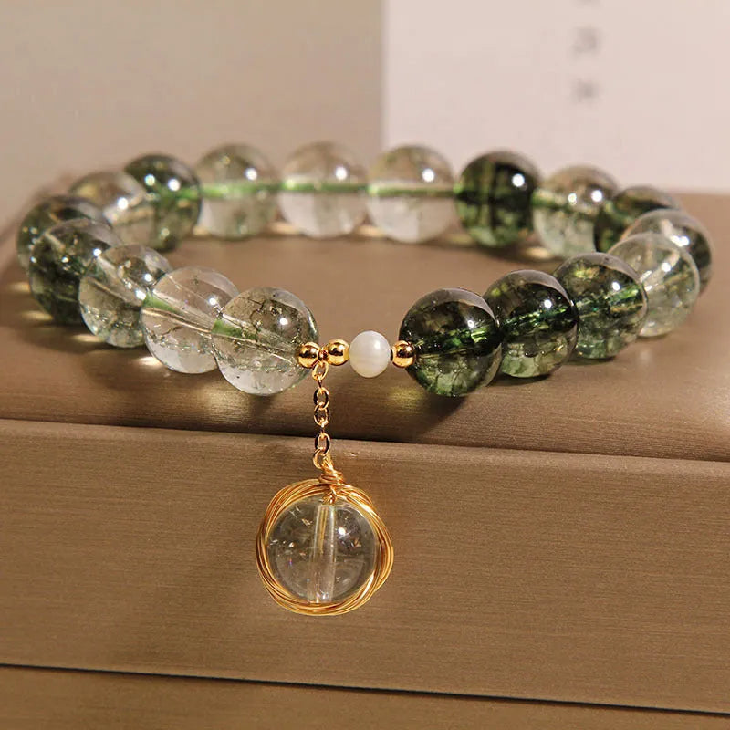 Natural green phantom quartz and chorite crystal bracelet for women in Japanese Korean style.