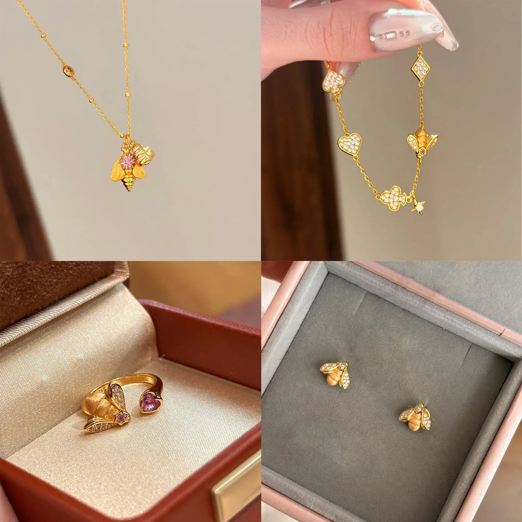 Little Bee Simple Rhinestone Heart-shaped Gold Tone Copper Ring for Women with Bee Motif
