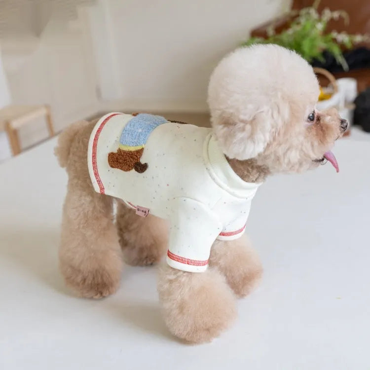 White cloth pet hoody with brushed finish for autumn and winter, sizes 2XS to 3XL