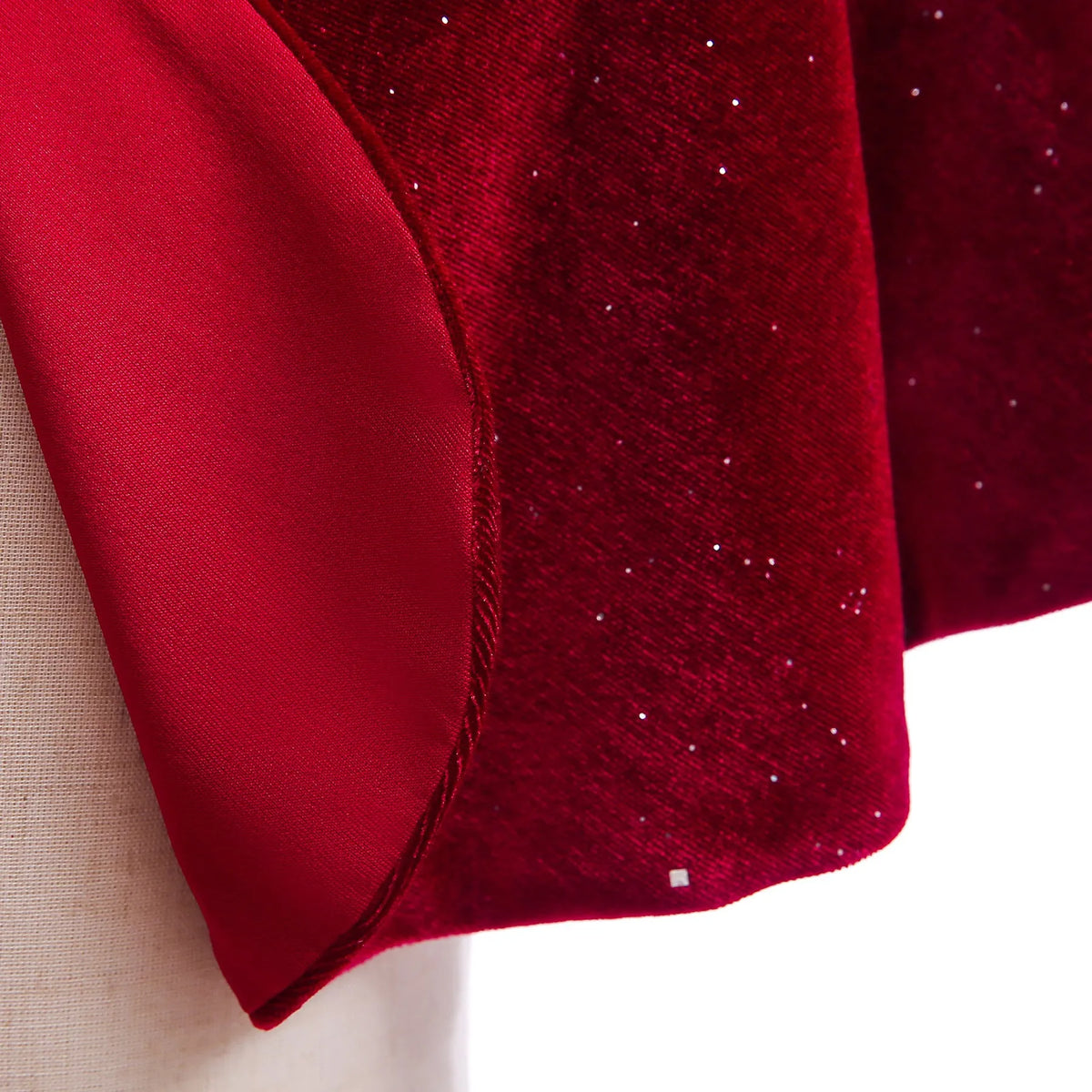 Girl's Red New Year Cape Cloak for Autumn and Winter Warmth Burgundy Cotton Blend Single Button Closure European Princess Style Suitable for Height 100cm to 150cm Solid Color Regular Thickness