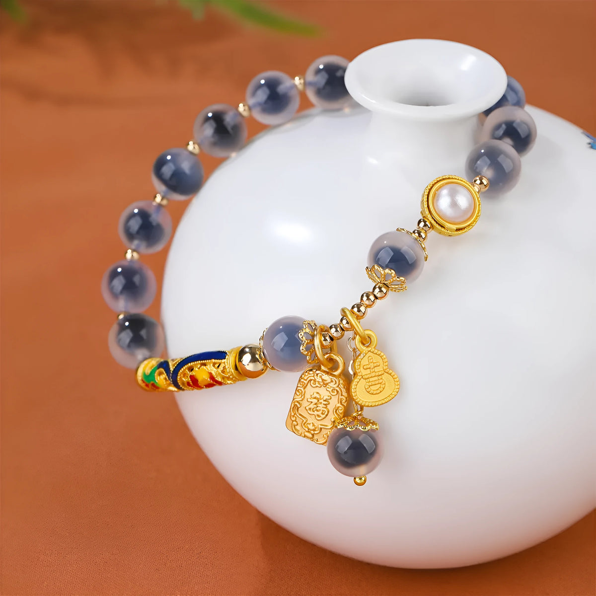 Handmade sugar heart agate bracelet with retro ethnic styling for women