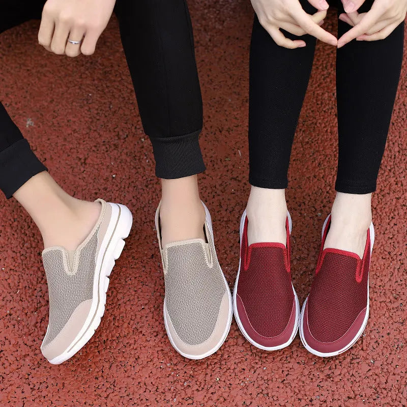 Breathable mesh couple's toe holder slippers in a solid colour, showing the low-top and oversleeve design.