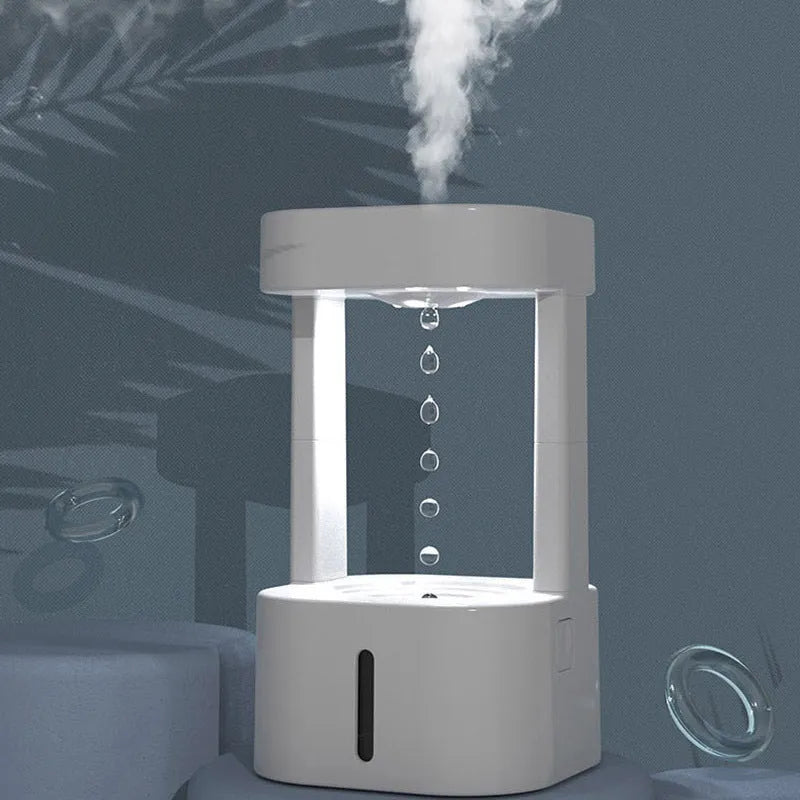 White raining cloud desk humidifier and night light with mushroom lamp design for aromatherapy