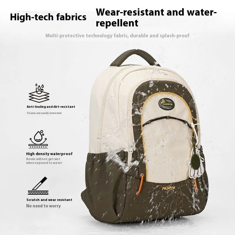 Leisure travel backpack in khaki colour with curved shoulder straps and 20-35L capacity
