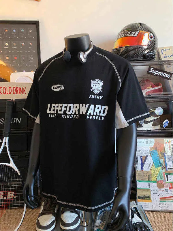 Men's loose round-neck short-sleeve polyester sports t-shirt in black
