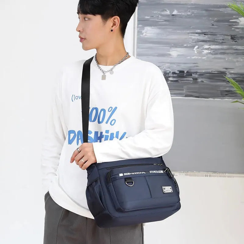 Men's multi-pocket crossbody bag in Oxford cloth, solid colour, large capacity, urban simplicity style