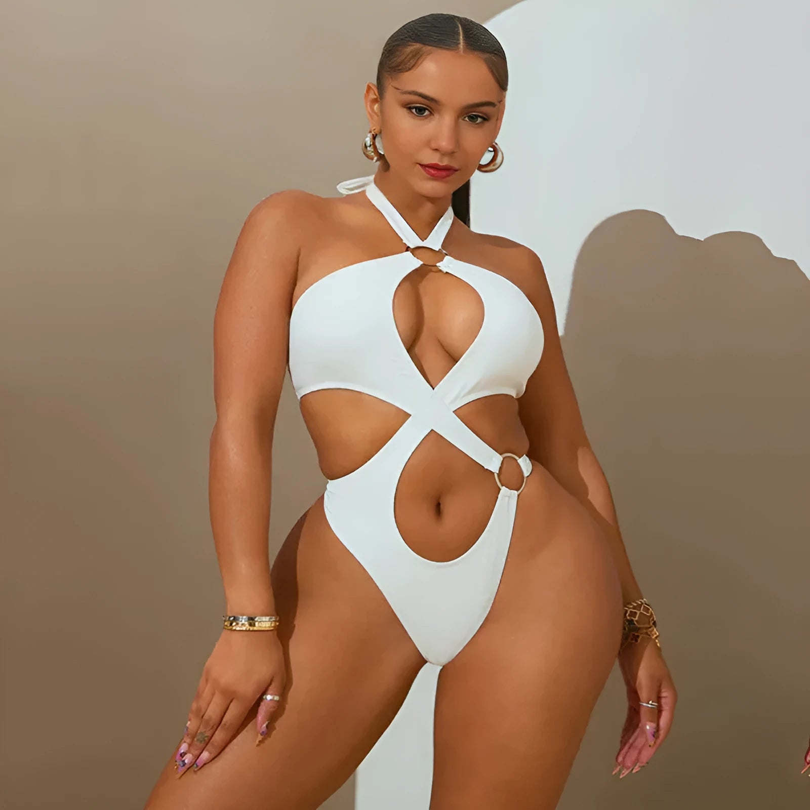 Women's sleeveless jumpsuit with back lace-up detail and tapered shorts in polyester fabric