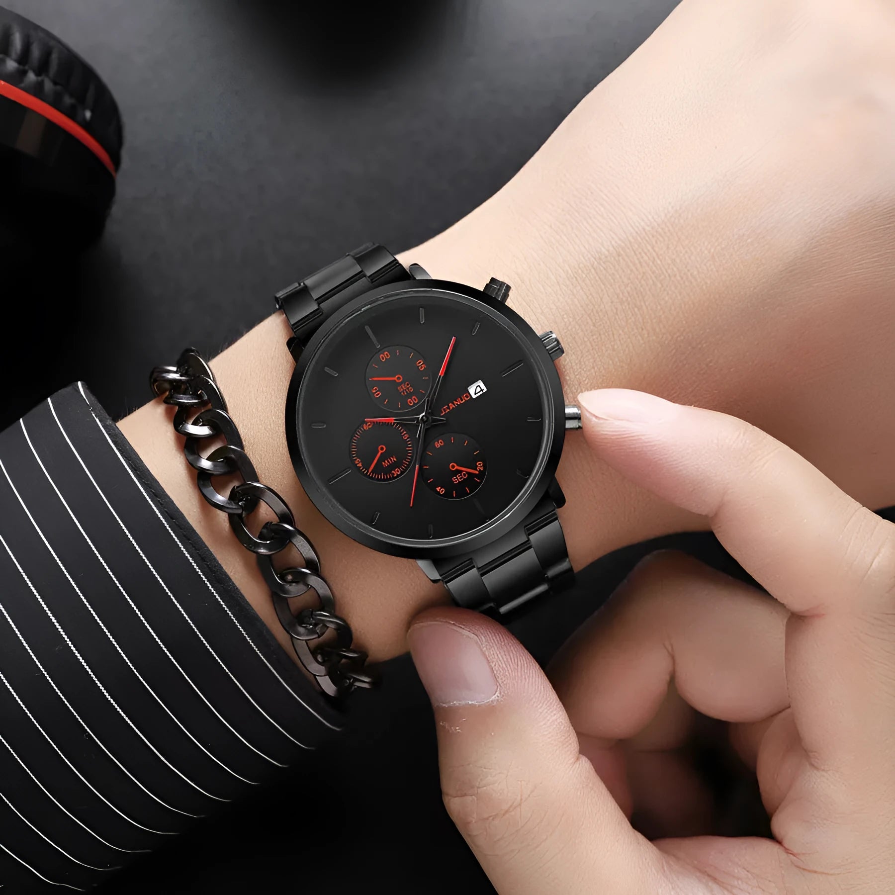 Men's quartz watch with three-eye calendar display, alloy band, black blue colour, slim 10mm thickness