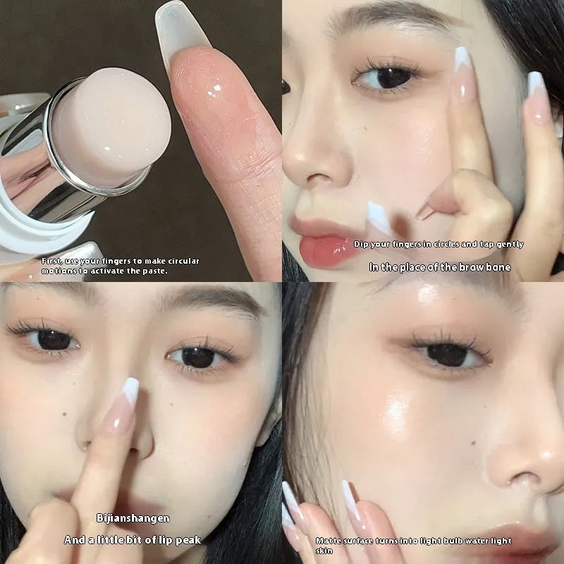 Fake Plain Face Water Light Highlighter pot in 6g size, shown in natural colour.