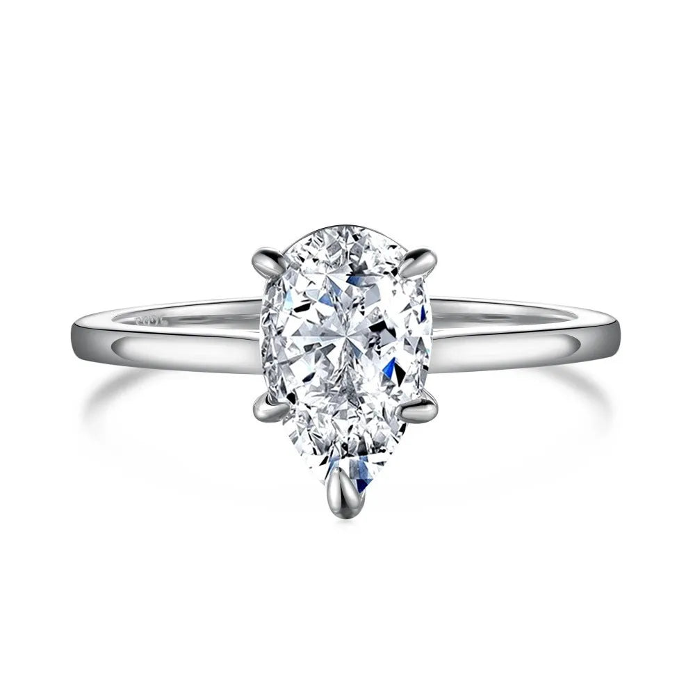 Sterling silver closed ring with pear-shaped zircon inlay and electroplated geometric band