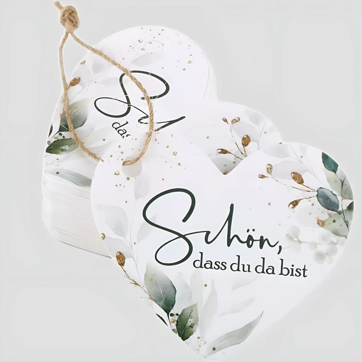 Pack of 50 floral heart-shaped paper gift tags in two colour styles for parties and weddings.