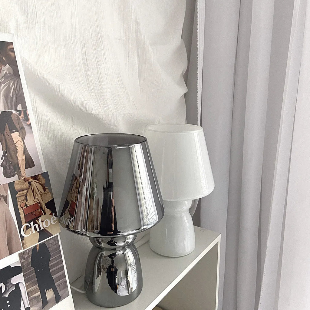 Simple table lamp with plastic lamp holder, 16 x 25cm, in pure white or soot for bedside or desk use