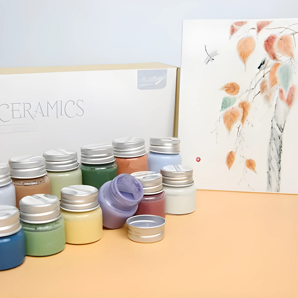 Pot of Morandi colour high-temperature ceramic glaze paint with 25g label for pottery.