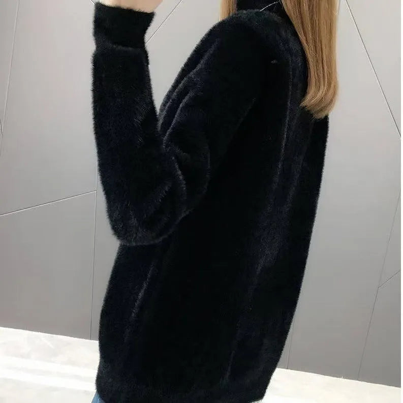 Women's half turtleneck solid color long sleeve bottoming shirt in black white commuting style