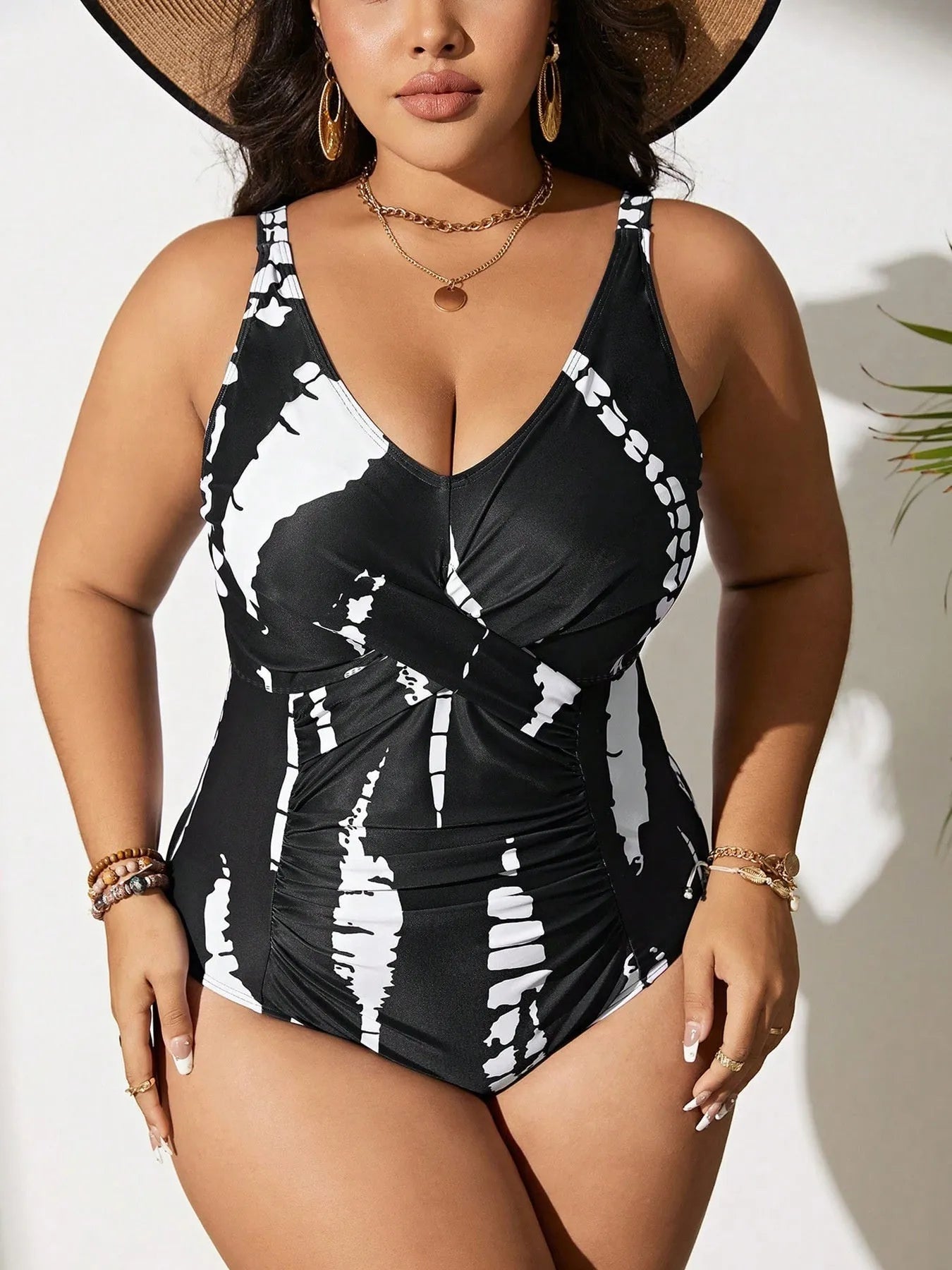 Black one-piece swimsuit with Siamese pattern in extended sizes from 0XL to 5XL