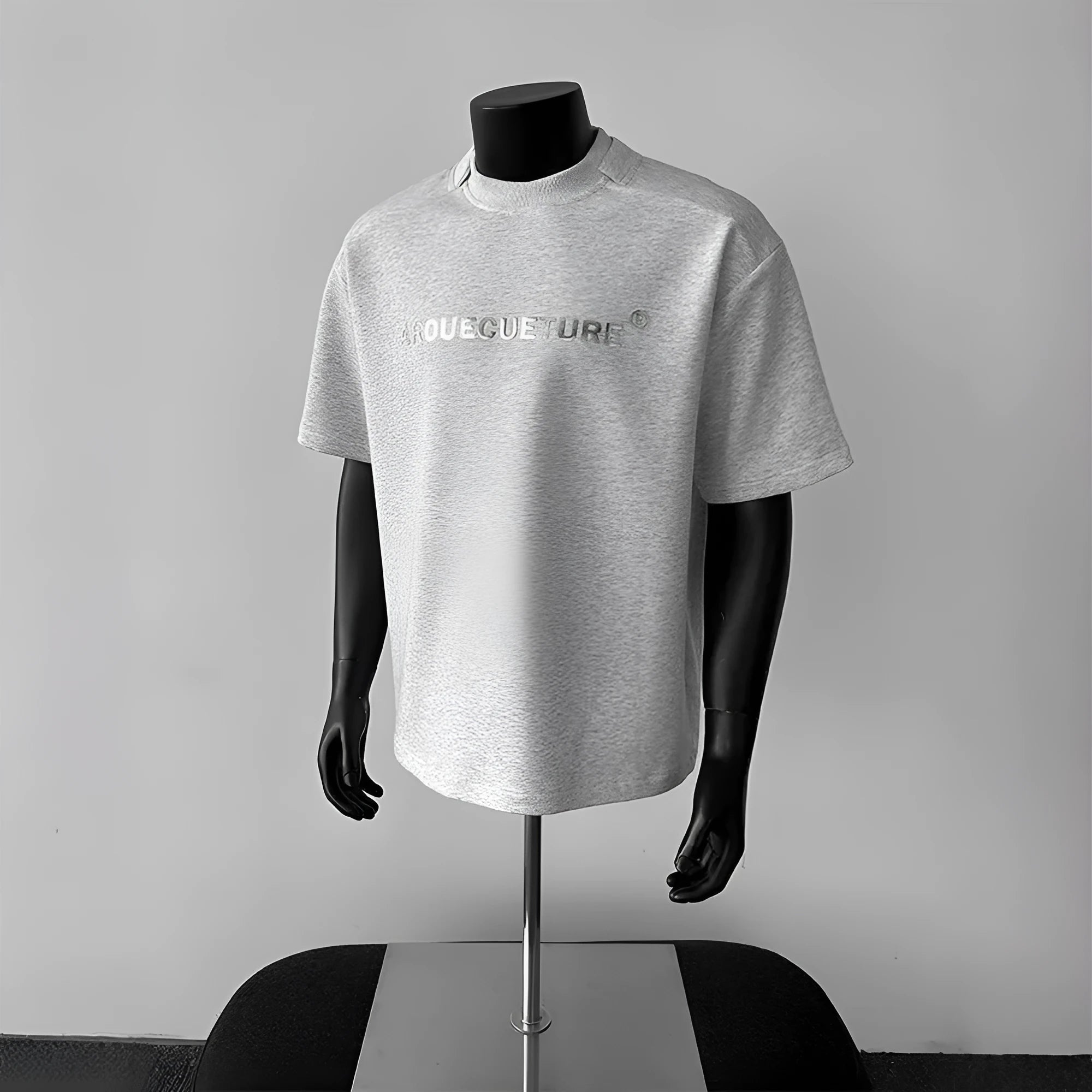 Men's cotton short sleeve t-shirt in loose fit pullover style