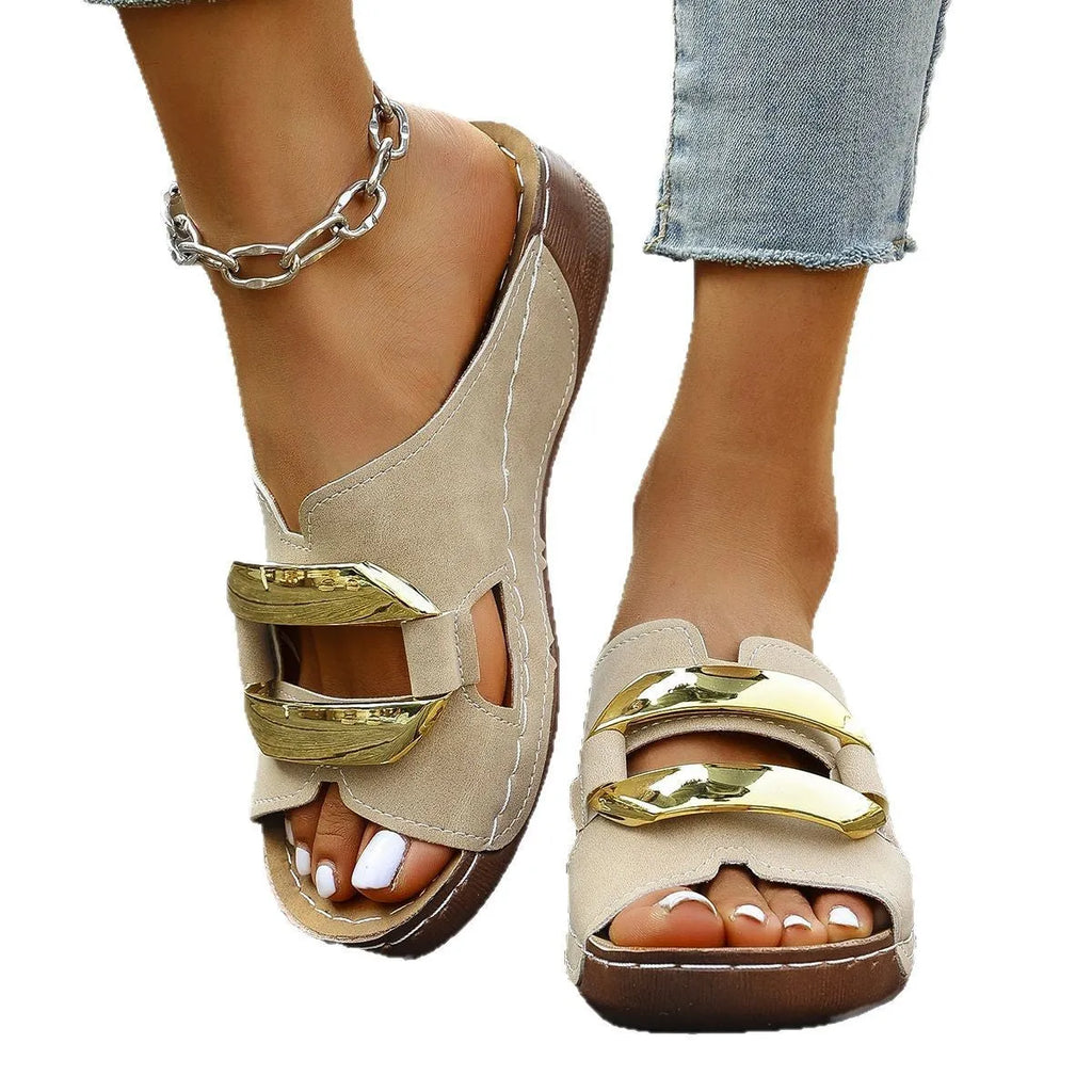 Men's Roman style platform sandals in artificial PU, showing flat rubber sole and metal detail.