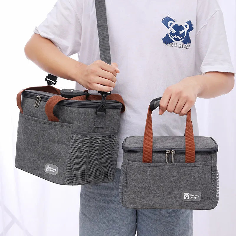 Insulated crossbody picnic bag in Oxford cloth with 15-litre capacity in modern simplicity design