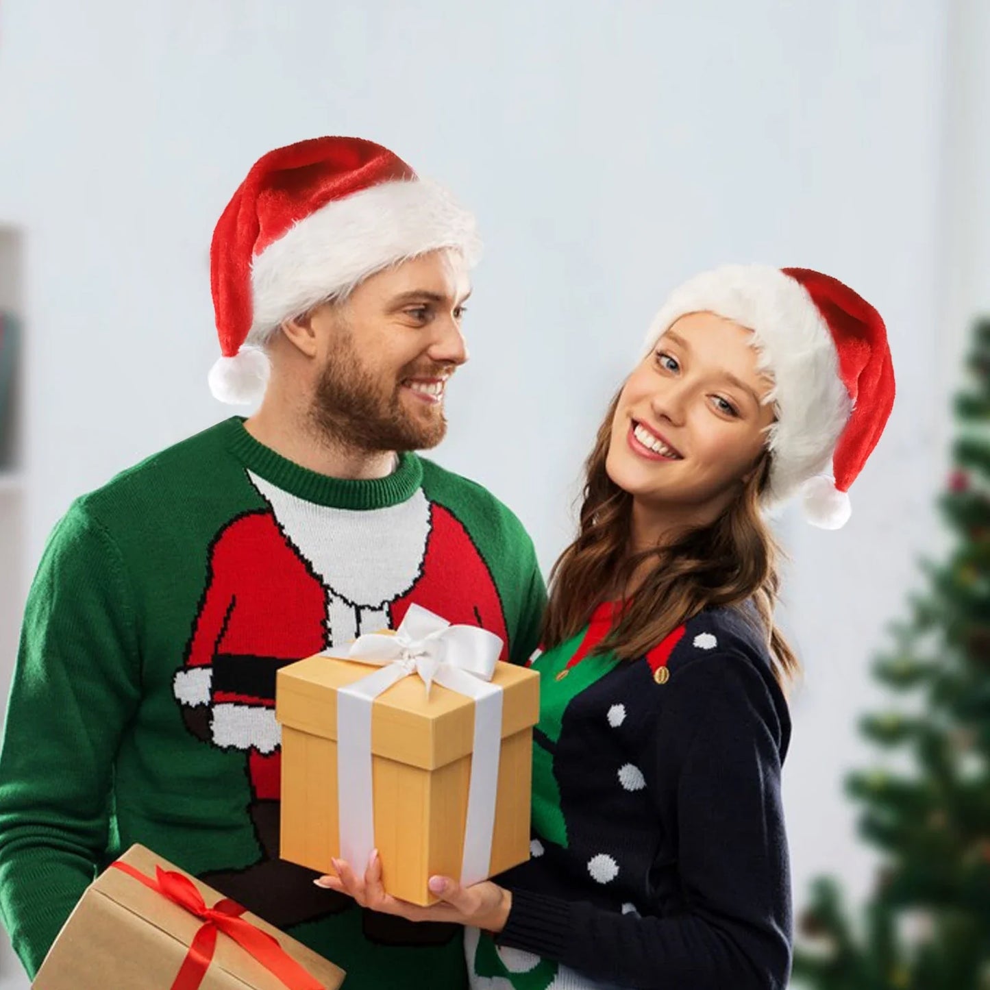 Luminous Santa hat with LED lights that change through 9 color patterns, perfect for holiday celebrations and Christmas parties.