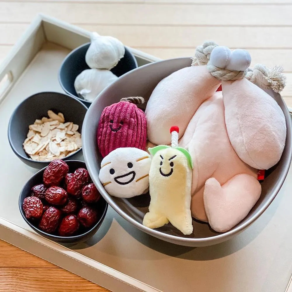 Cartoon plush chicken toy with jujube, chestnut, ginseng, and molar rope for dog and cat play