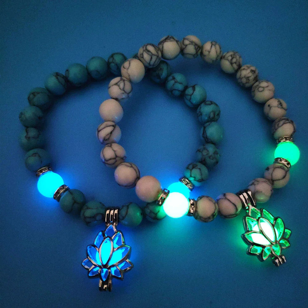 Luminous lotus charm bracelet with mesmerizing glow-in-the-dark beads, made of premium alloy and turquoise fluorescent stone