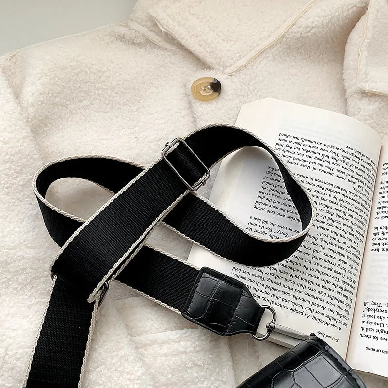 Vintage style crossbody bag in PU material showing dimensions of 20cm wide by 14cm high