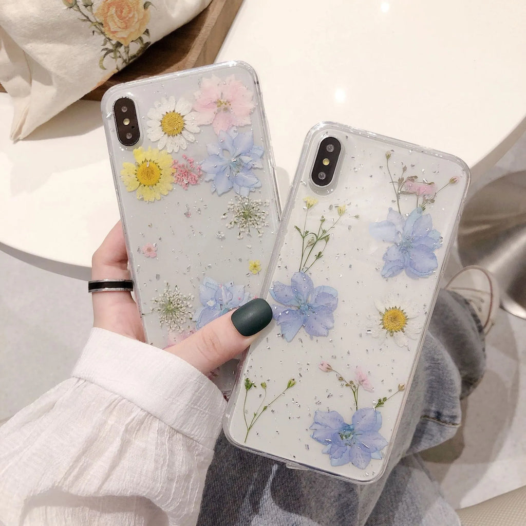 Fashion glitter real dry pressed flower phone case in transparent silicone with daisy flowers and epoxy finish