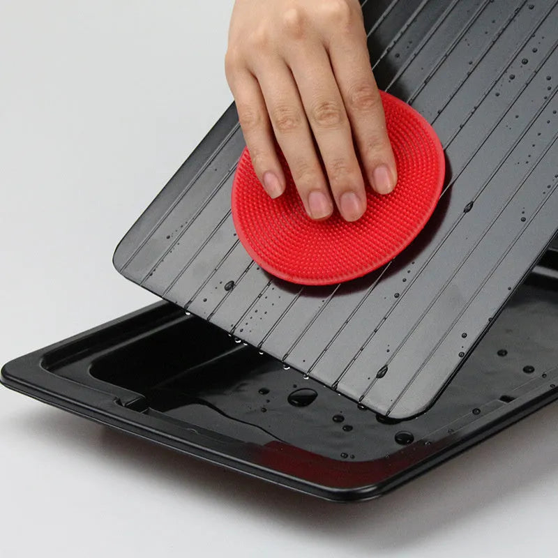 Quick defrost tray with drip tray, silica gel and aluminium alloy, fast thawing plate for frozen food, multiple sizes