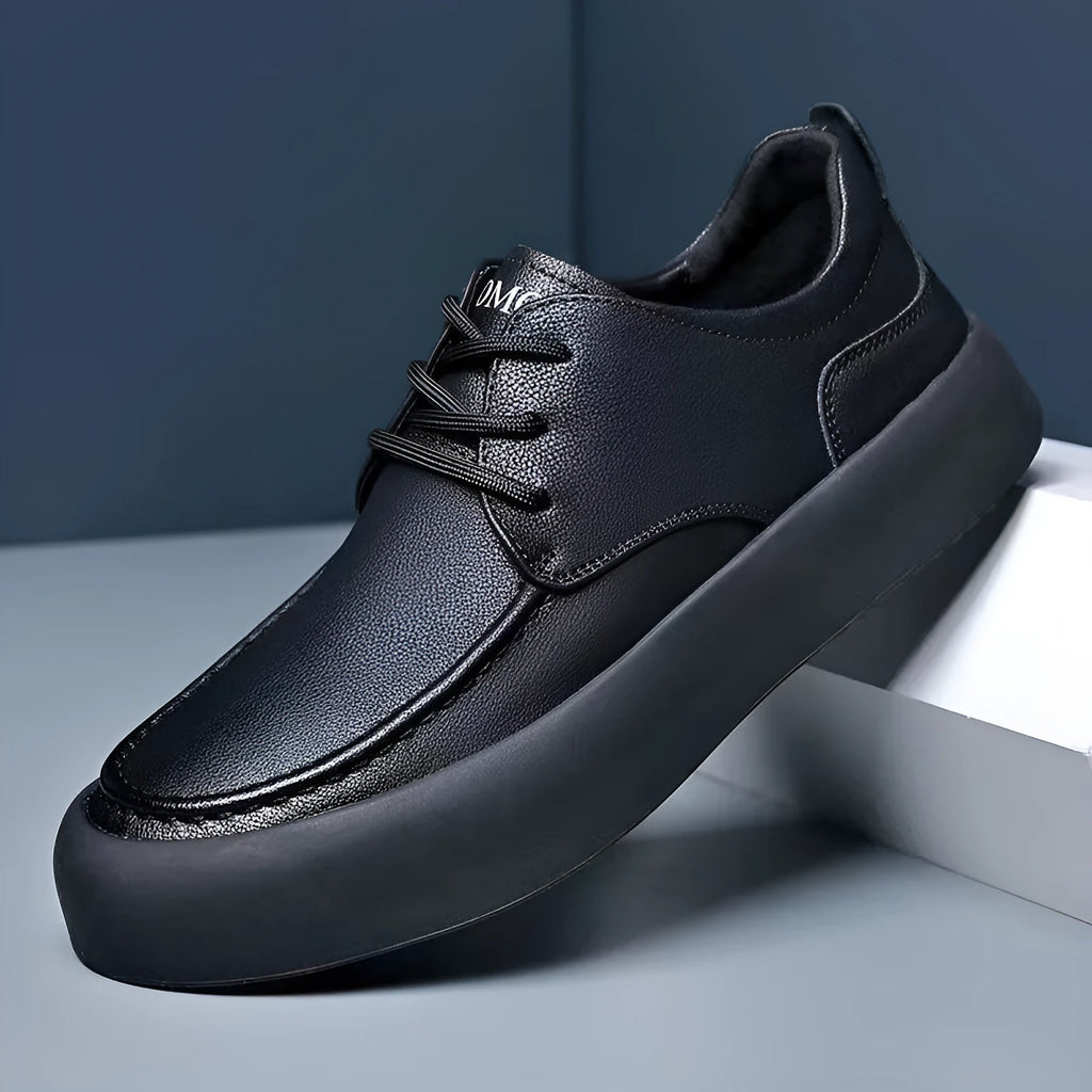 Men's brown casual lace-up shoes with a round toe and flat EVA sole on a white background.
