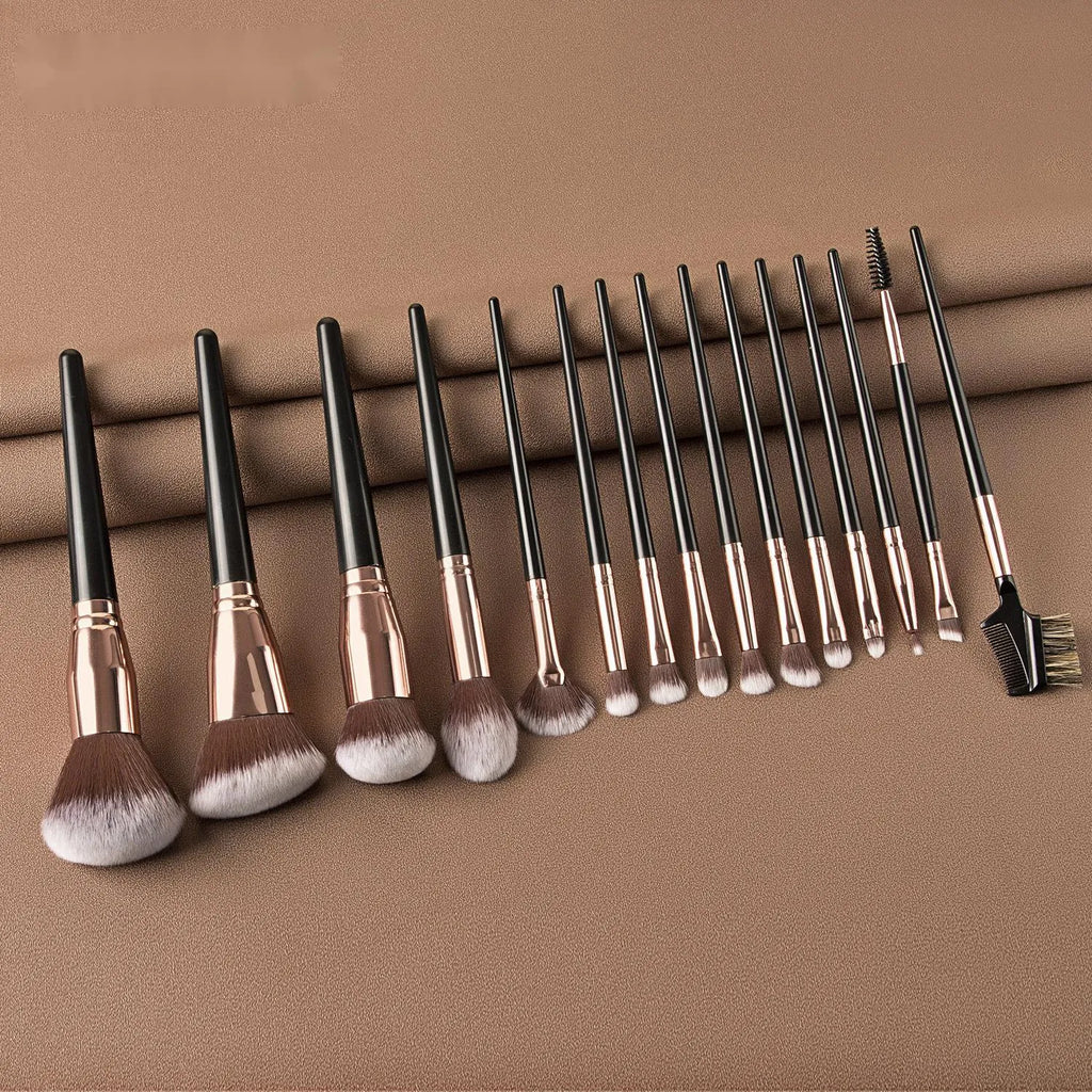 15-piece makeup brush set with eye shadow brush, man-made fibre bristles, plastic handles, 19cm length, brown or black