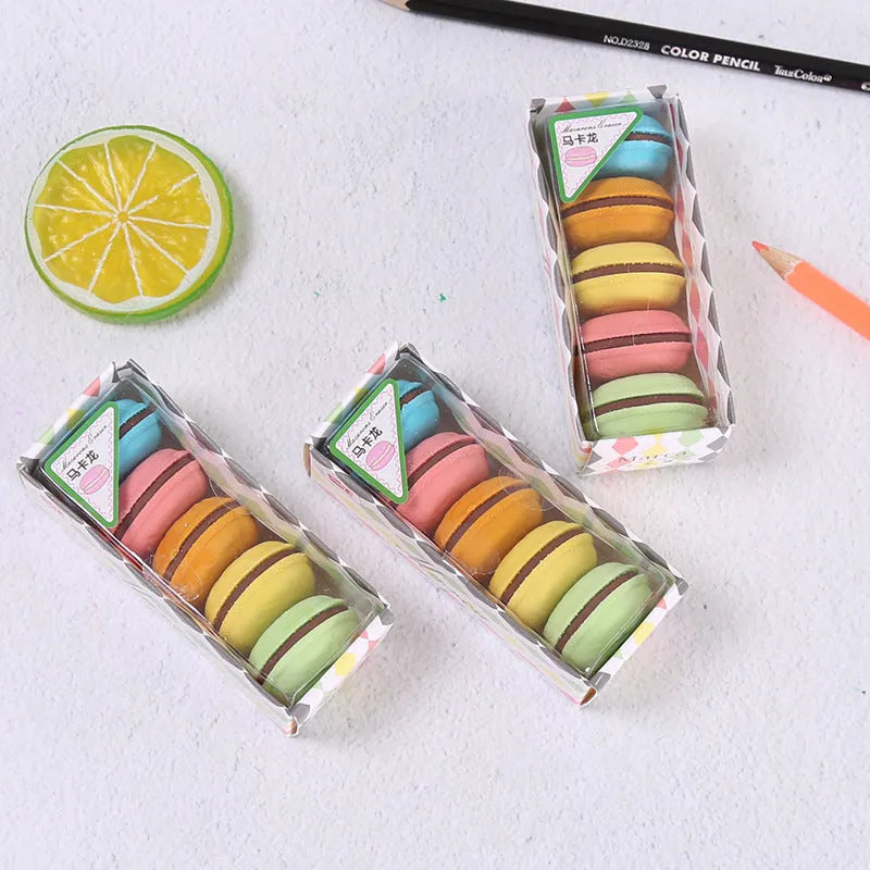 Small animal eraser in macaron colour, removable and assembleable, single 3.1cm x 1.5cm size