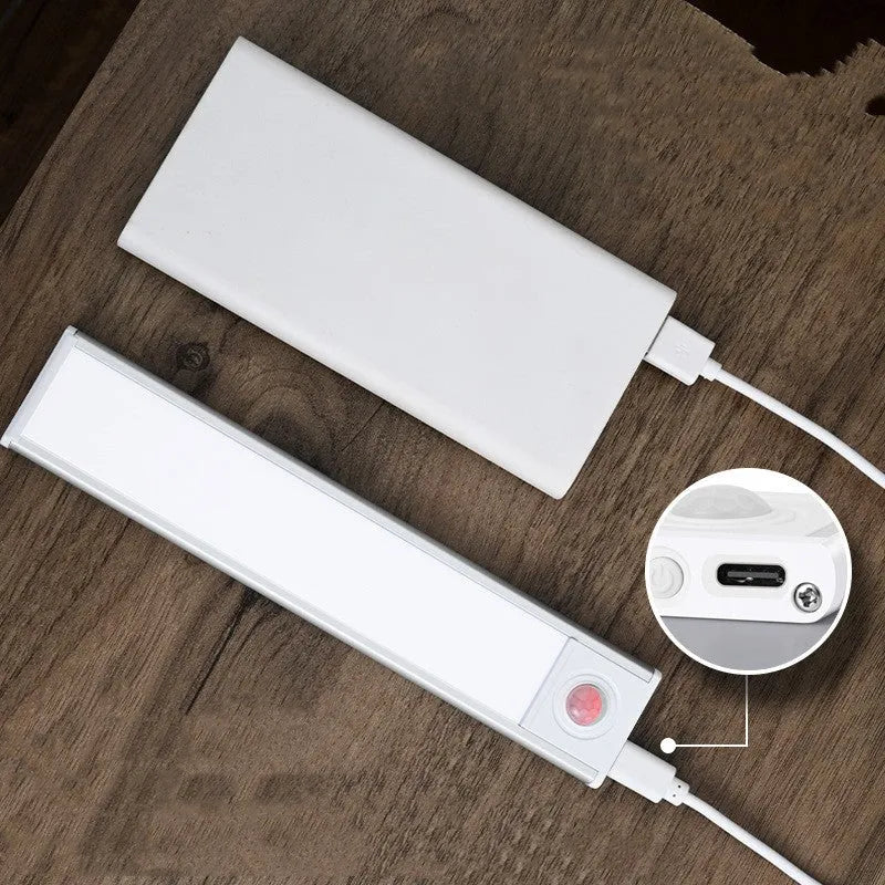 Thin rechargeable human body sensing light bar with aluminium alloy lampshade, silver or black trichrome, 20cm to 80cm.