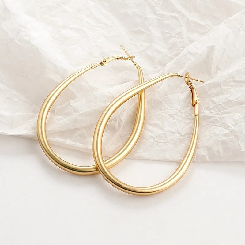 Women's geometric simulated pearl alloy earrings in gold colour with multiple style options A to R