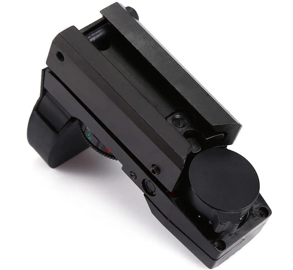 Red dot holographic sight in matte black with 4 reticles and 22x33mm lens opening for 11/20mm rail