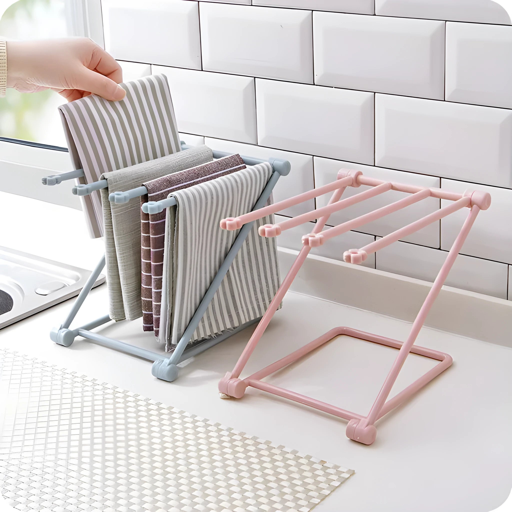 Foldable plastic dishcloth shelf in Nordic style colours with punch-free installation for kitchen organisation