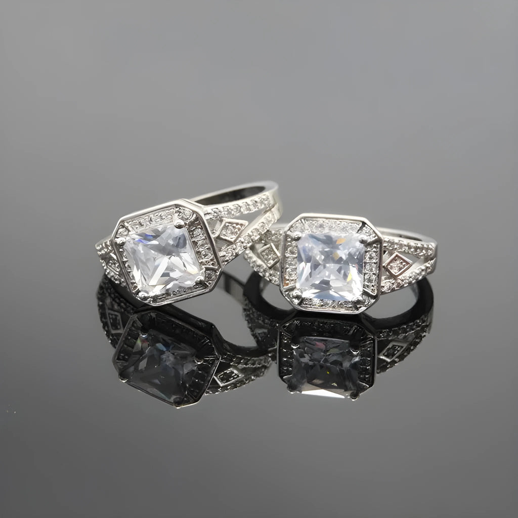 Geometric hollow zircon ring in platinum colour with quadrilateral design on copper band