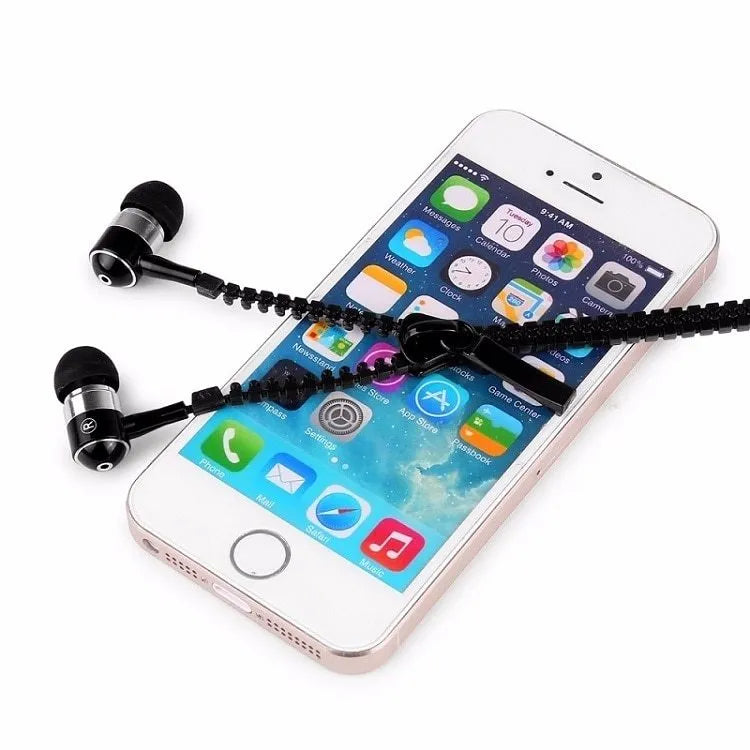 Wired in-ear earphones with 3.5mm audio jack and microphone, black colour, on white background.