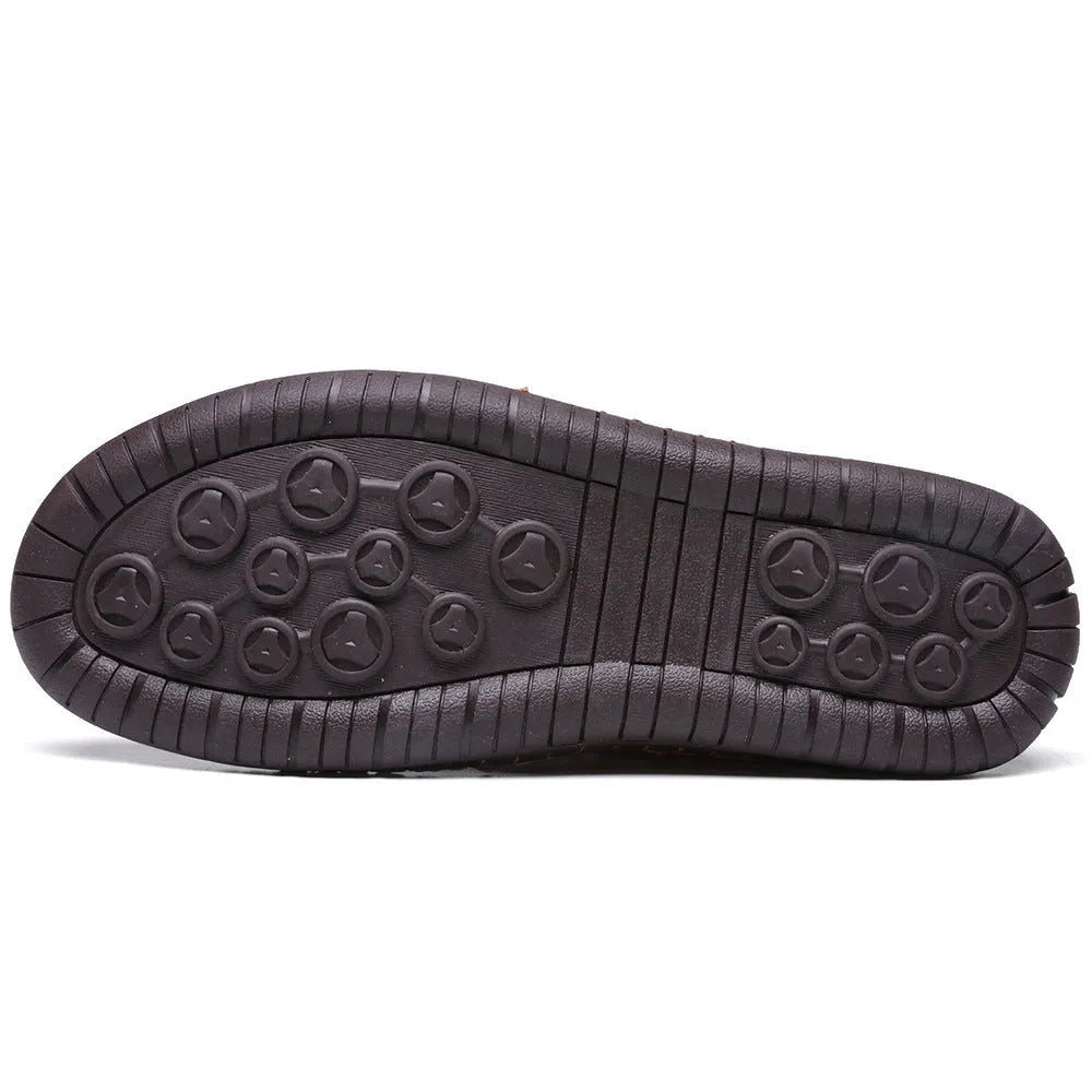 Men's leather high-top casual shoes in army green with front lace-up and round toe design