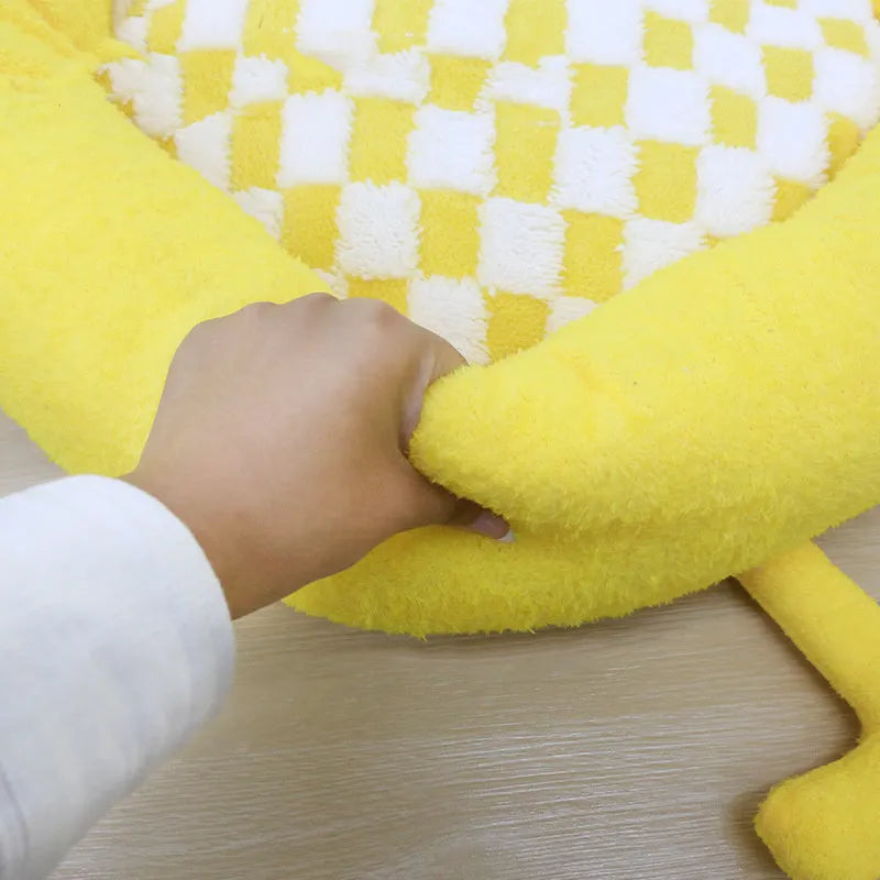 Plush circular pet nest bed for Shiba Inu dogs in black, pink, or yellow colours
