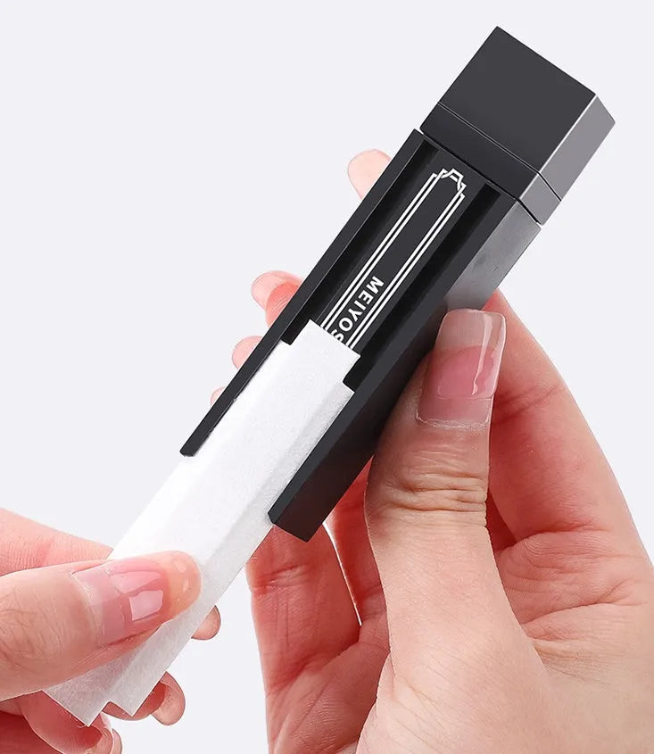 Black disposable screen cleaner kit with 40 wipes for mobile phone and tablet decontamination