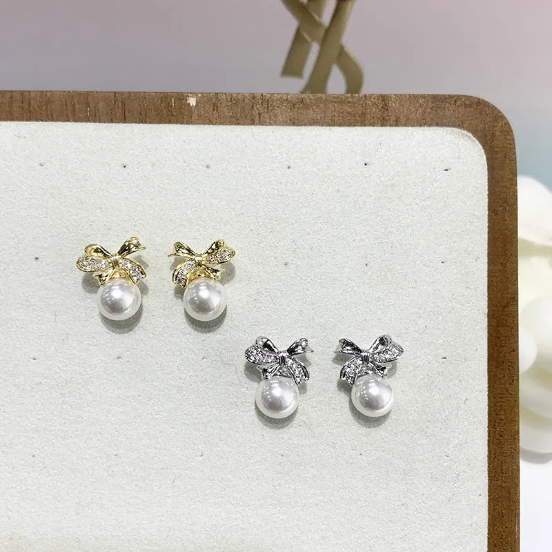 Silver Needle premium small fragrance French ear nails in gold and silvery finishes for ear piercing