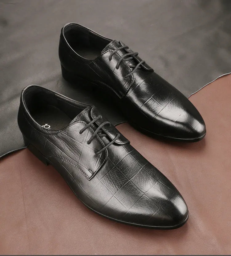 Men's black handmade cow leather derby shoes with a pointed toe and rubber sole.