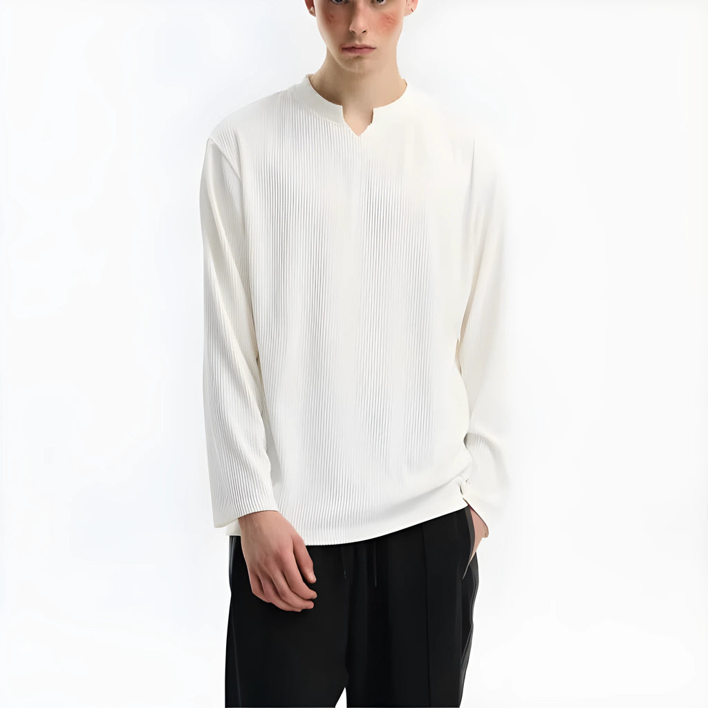 V-neck long-sleeve polyester loose fit casual base shirt for men in black