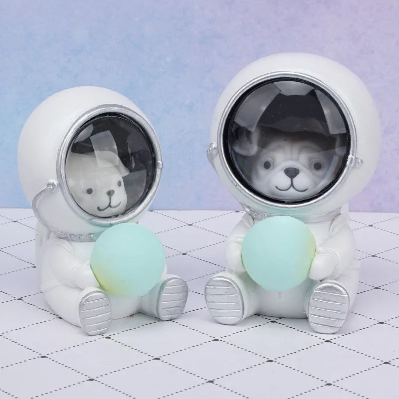 Animal-themed resin night light projecting starry sky lighting effect on surface