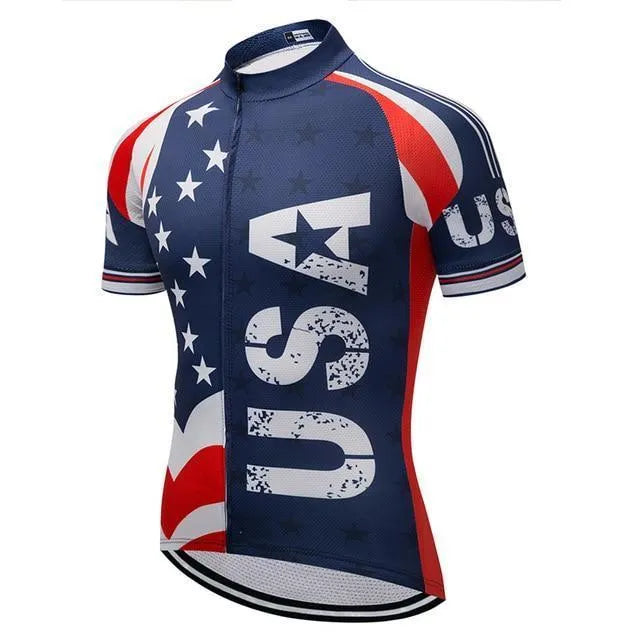 Men's short sleeve cycling jersey in 100% polyester with reflective logo and three rear pockets for long rides