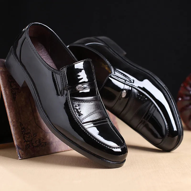 Men's casual low-top square toe leather look shoes in black and brown with rubber sole